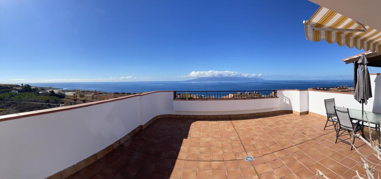 Amazing Duplex With Large Terrace And Sea Views Apartment Puerto de Santiago  Bagian luar foto